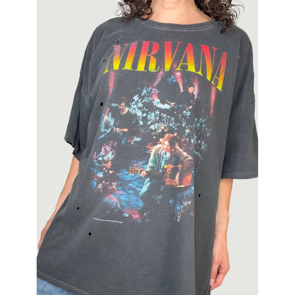 Urban Outfitters Nirvana MTV Unplugged Distressed Graphic Tee Black One Size